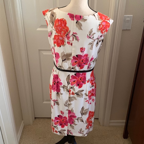 SIZE 10 Dress Barn Flowered Sheath dress - Picture 3 of 9